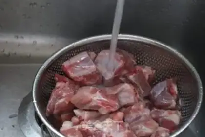 Make radish steak soup step 0