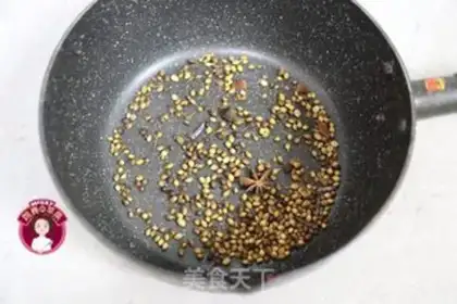 Make Vietnamese beef river powder step 3