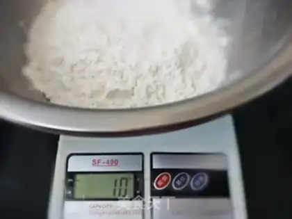 Make Northeast sticky rats step 2