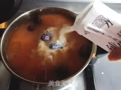 Make Red-tree milk tea step 8