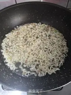Make Korean noodles step 2
