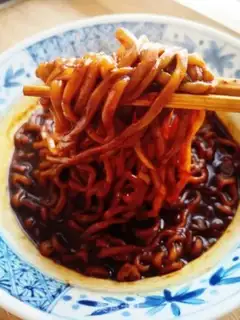 Make Korean noodles step 7