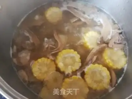 Make Puffy corn ribs soup step 11