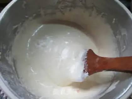 Make Cinnamon and cupcakes step 6