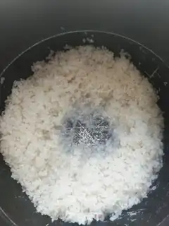 Make Shrimp rice step 12