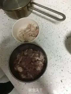 Make Garlic seeded lamb step 2