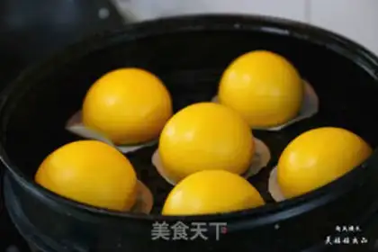Make Pumpkin buns step 23