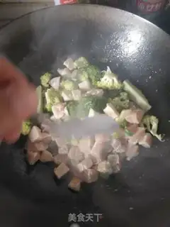 Make The broccoli chicken gravy step 7