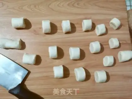 Make Black pepper roll step 5
