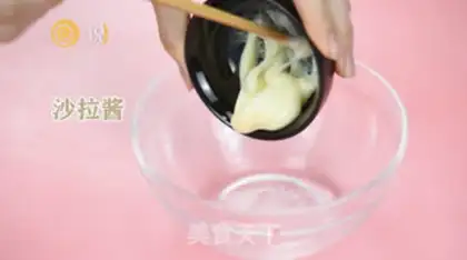 Make Sweet and spicy sauce step 1