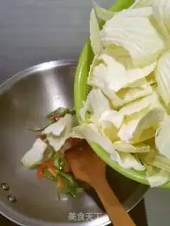 Make Scrambling hands step 3