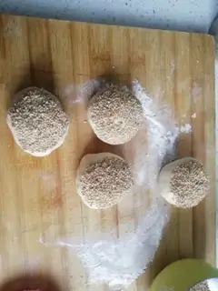 Make Homemade cod burger step 3