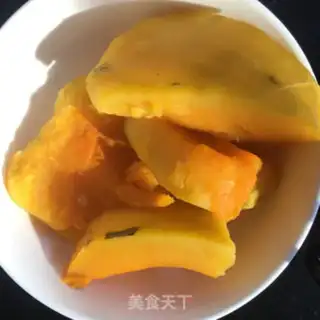 Make Pumpkin yogurt step 1