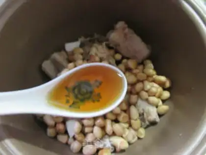 Make Peanut rice ribs step 2