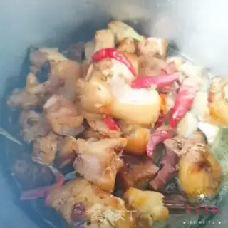 Make Red burning pig hoof step 9