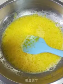 Make Self-saving cake step 1