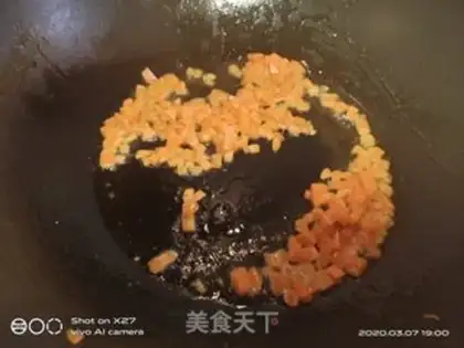 Make Spicy potatoes with spinach step 3
