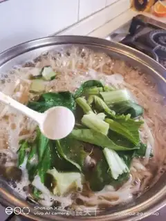 Make Blue fish noodles step 5