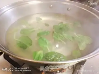 Make Spicy potatoes with spinach step 4