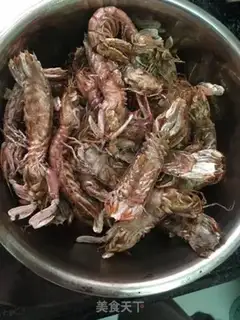 Make Pretzels latched shrimp step 4