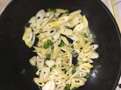 Make Pippies with fried meat step 5