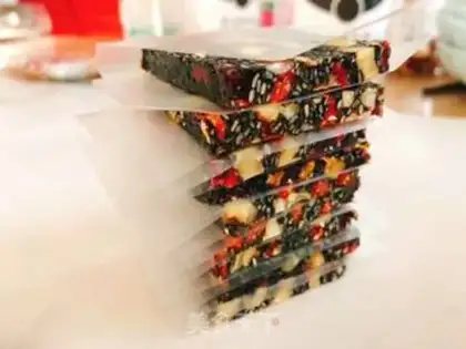 Make Handmade glue cake step 11