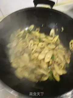 Make Pippies with fried meat step 8