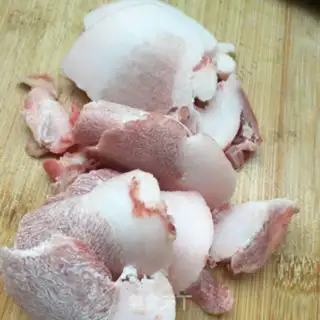 Make Pork sauerkraut and gibberish. Noodles step 2
