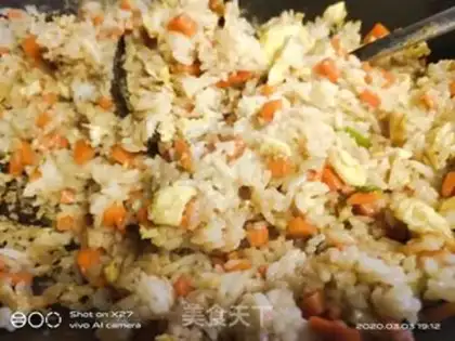 Make Carrot egg fried rice step 5
