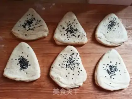 Make Homemade triangles step 12