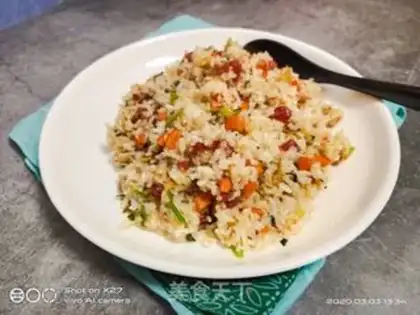 Make Carrot salami egg fried rice step 8