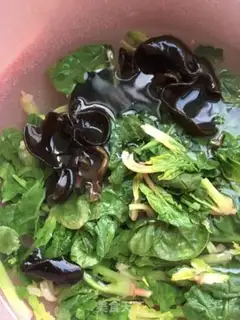 Make Wood spinach egg soup step 5