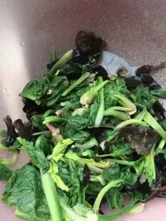 Make Wood spinach egg soup step 6