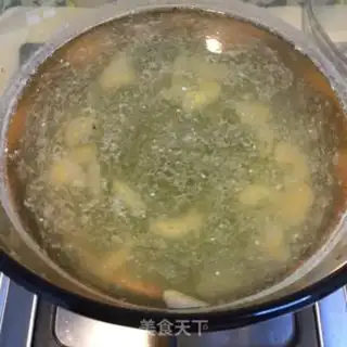 Make Green Bean lily soup step 1