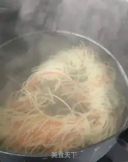 Make Pork sauerkraut and gibberish. Noodles step 18
