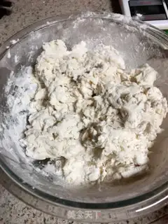 Make Frozen meat buns step 3