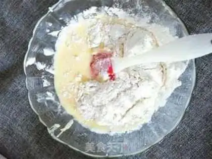Make A yellow milk pie step 2