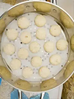 Make Frozen meat buns step 9