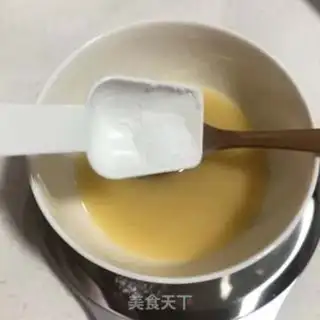 Make Hand grab cake step 10