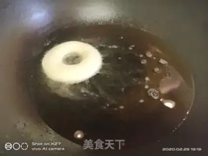 Make Perfect doughnuts step 7