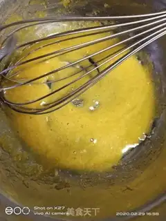 Make Delicious salad sauce step 1