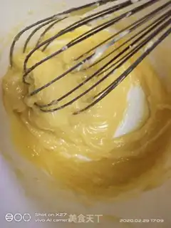 Make Delicious salad sauce step 2