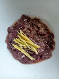 Make Pork liver and cedar step 3