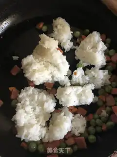 Make Pineapple ham and rice step 5