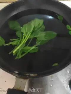 Make Spaghetti and gill mushroom soup step 11