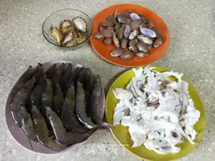 Make Seafood pan step 4