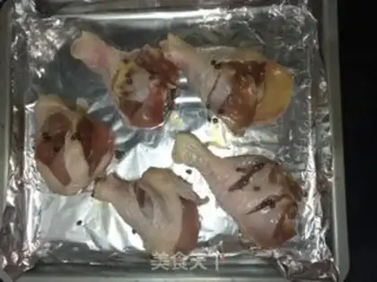 Make A chicken leg with peppers step 2