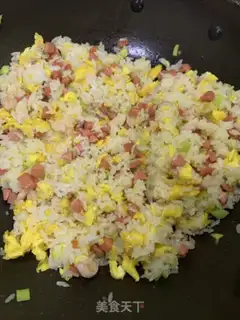 Make Shrimp ham and egg fried rice step 9