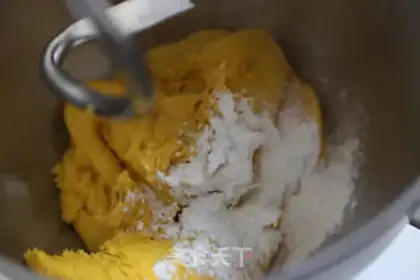 Make Pumpkin buns step 10