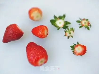 Make Strawberry yogurt step 2
